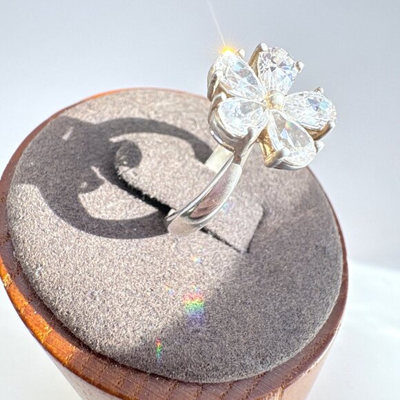 VTG Solid Sterling Silver 925 Cubic Zirconia Flower Statement Ring Size 8.25 - Picture 4 of 10